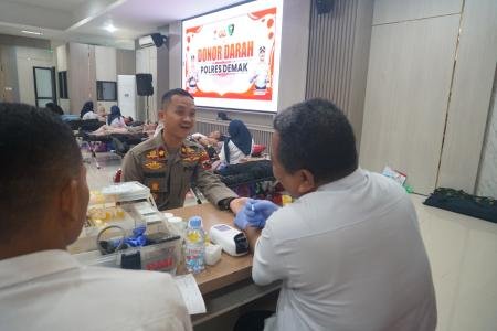  Polres Demak Rutin Donor Darah Wujud 