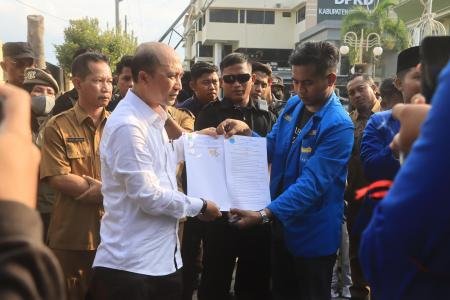 Humanis Polres Probolinggo Beri Layana