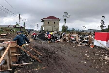 PEMBANGUNAN JEMBATAN ARMCO KALI BA