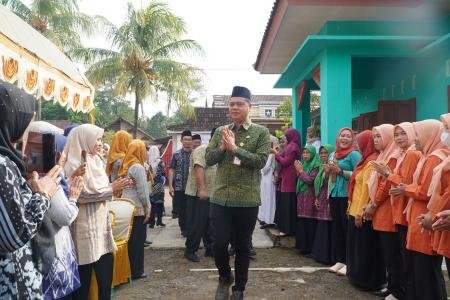 Prestasi Siswa Pakis Aji Moncer Bupati