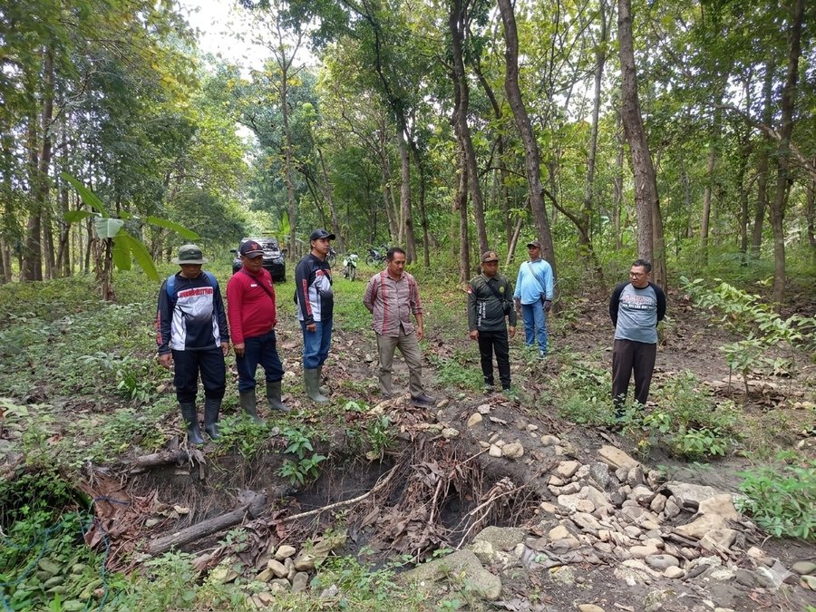 Perhutani KPH Semarang Preventif Gelar Patroli Gabungan dan Cek Lokasi Tebangan di BKPH Jembolo Utar
