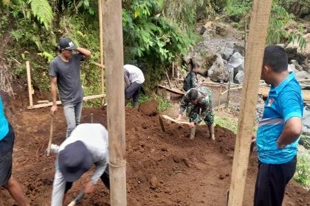 JEMBATAN GARUDA DIBANGUN DI PURBAL