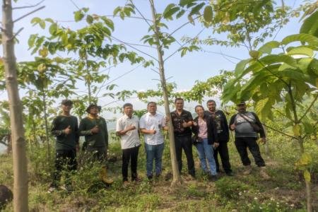 PT Hua Hong Art Home Tinjau Lahan Perhutani KPH Semarang untuk Pengemb