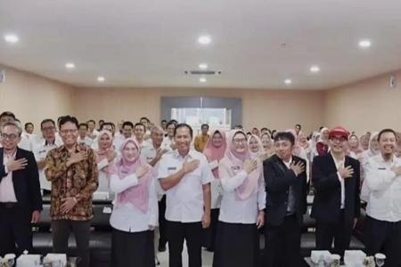 RSUD dr Iskak Mengadakan Pelat