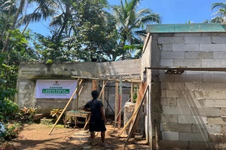 HARU AGUS MENYAKSIKAN RUMAH IMPIAN