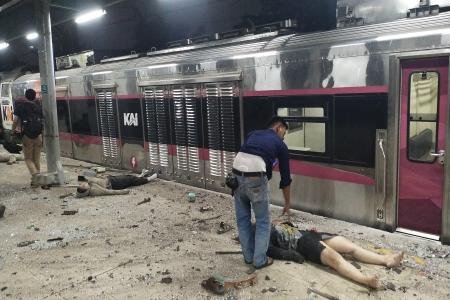 Tabrakan Kereta di Stasiun Bek