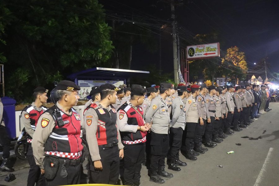 Jaga Kondusifitas, Polres Majalengka Gelar Pengamanan Nobar dan Konvoi Juara Persib ke-5
