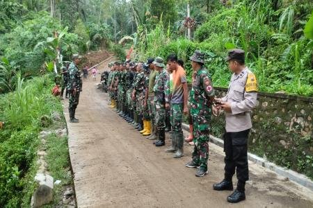 Langit Mendung Tak Surutkan Se