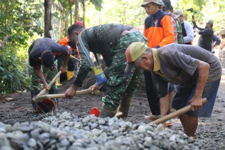 Lintas Seragam Namun Satu Tujuan untuk