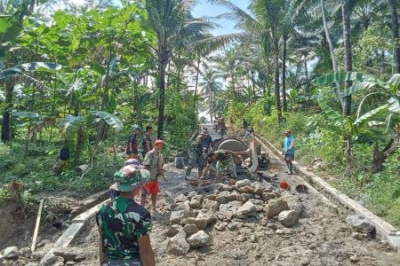Menuju Jembatan Garuda Jalan Penghubun