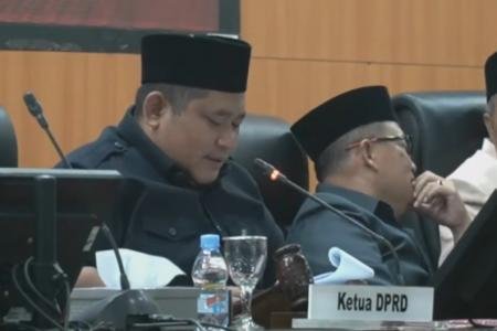 DPRD SOROTI LKPJ PEMKAB DEMAK  PEN