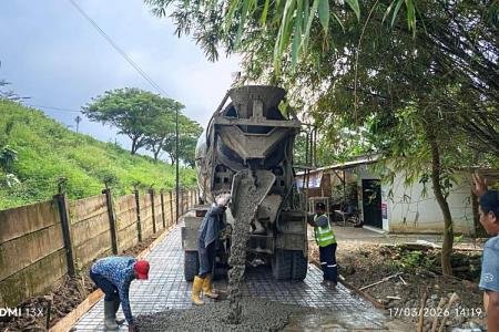 PERBAIKAN JALAN DAN GORONG OLEH PT