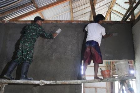 Dinding Bambu Rumah Agus Kini Berganti