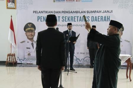 R. ERISKA HENDRAYANA DILANTIK JADI