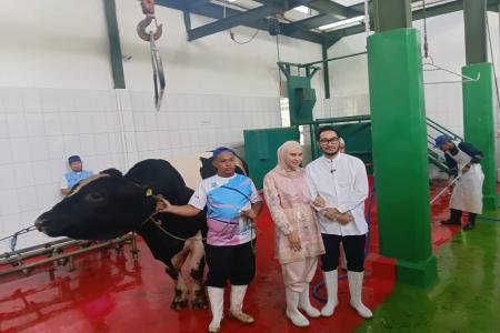 RPH Cikamuning Padalarang Layani Pemotongan 60 Ekor Sapi Bupati Jeje P