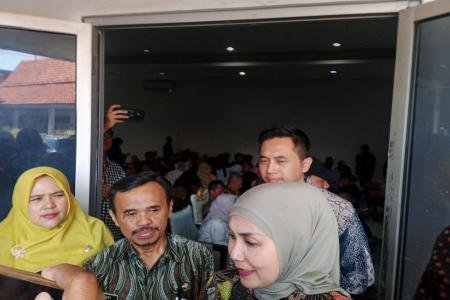 Bupati Kendal Ungkap Nasib Toko Ritel Modern di Tengah Program Koperas