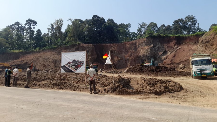 Bandel! Tambang di Sepetek Tetap Beraktivitas, Sanksi Belum Dipatuhi dan Spanduk Hilang Misterius