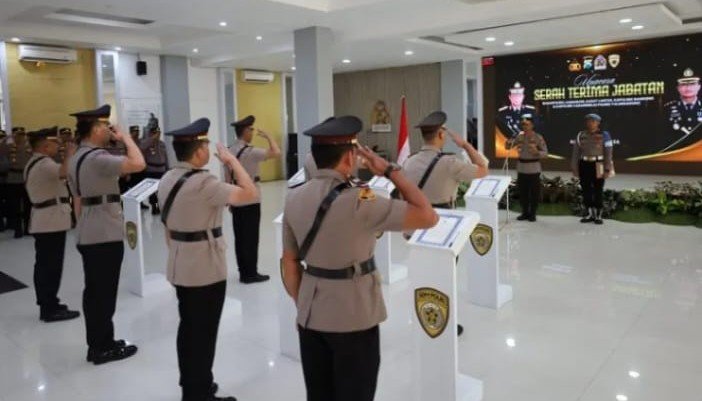 Rotasi Jabatan Polres Tulungagung, Wakapolres hingga Kasatlantas Bergeser untuk Perkuat Kinerja Pela