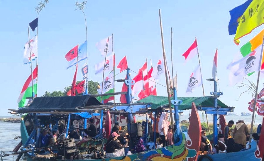 Pesta Laut Tawang 2026 Makin Meriah, PSI Kendal Turun Langsung Dukung Budaya dan Nelayan