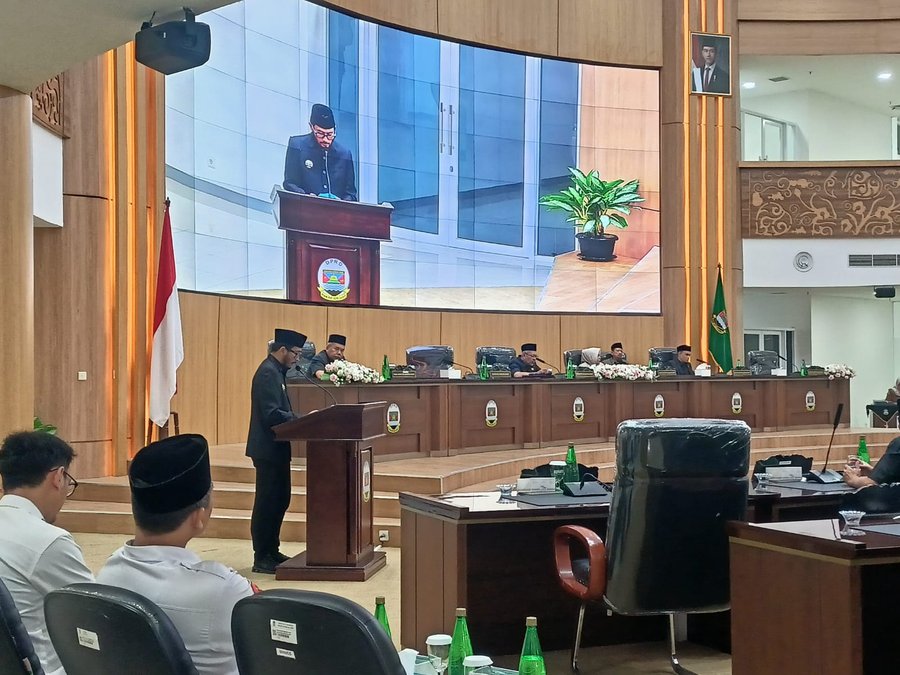 APBD 2025 Capai Rp3,39 Triliun dan Raih Opini WTP, Bupati Jeje Sampaikan LPPA dalam Rapat Paripurna 