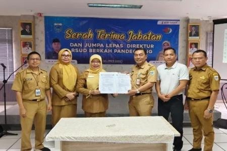 Serah Terima Jabatan Direktur 