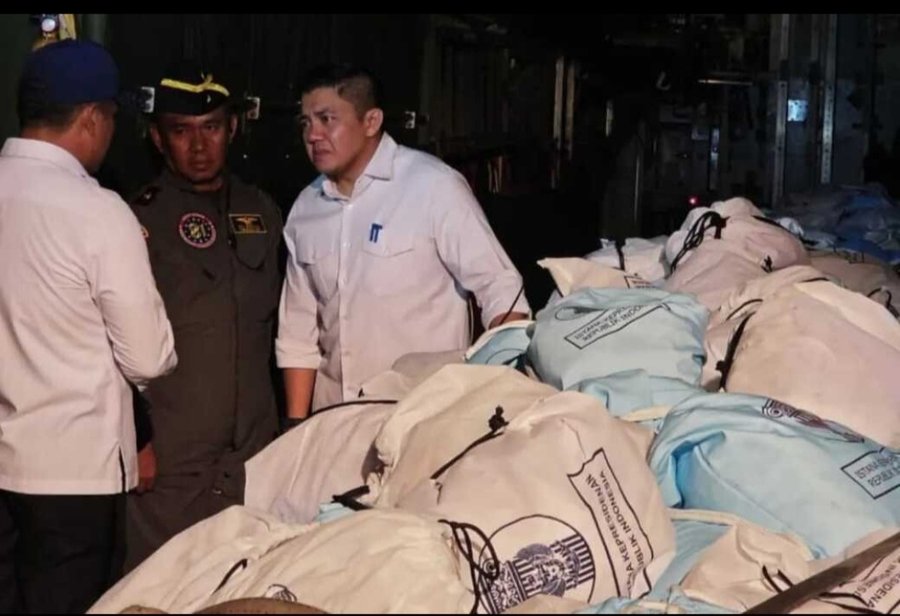 Tanggap Cepat Pemerintah untuk NTT, Letkol Teddy Indra Wijaya Dukung Percepatan Distribusi Bantuan B