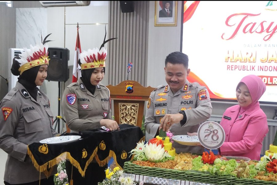 Kapolres Demak : Polwan Harus Profesional dan Humanis