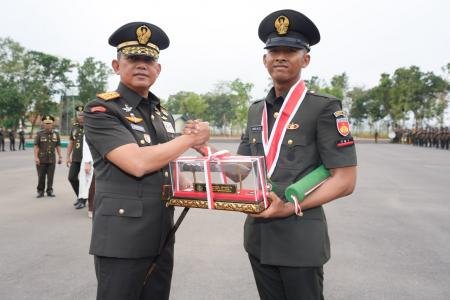 839 Prajurit TNI AD Resmi Dilantik Pan