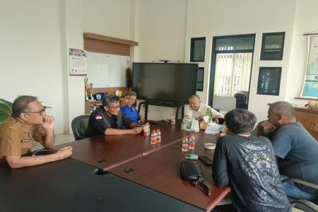 Audensi Forum Presidium dengan Kadisdi