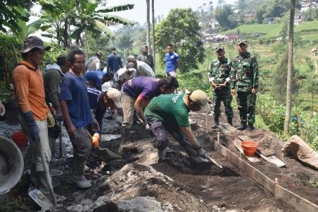 TMMD SENGKUYUNG Kodim Wonosobo Bangun 